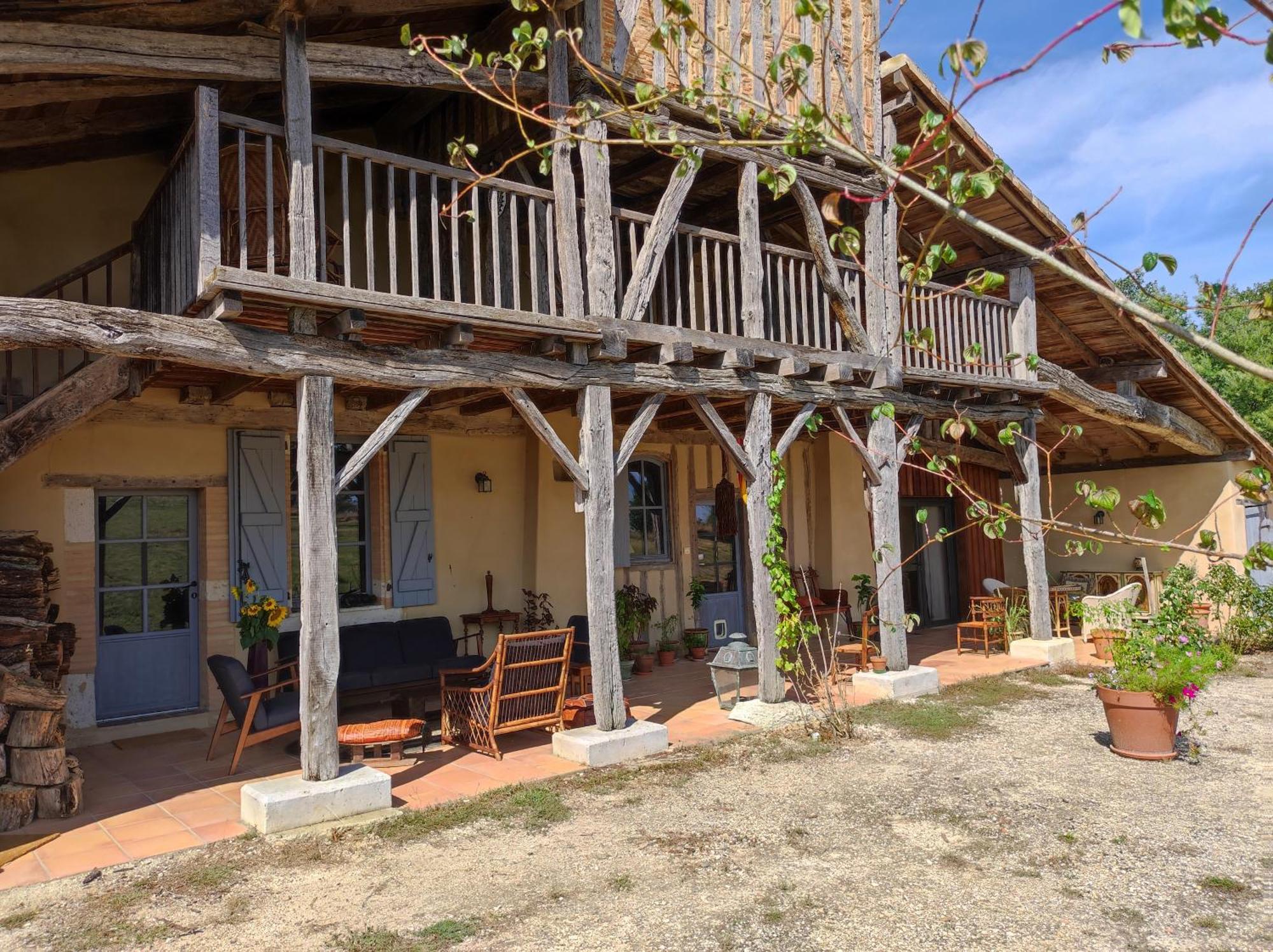 Ferme Ahoco Chambre D'Hotes Residence D'Artistes Lavit Exterior foto
